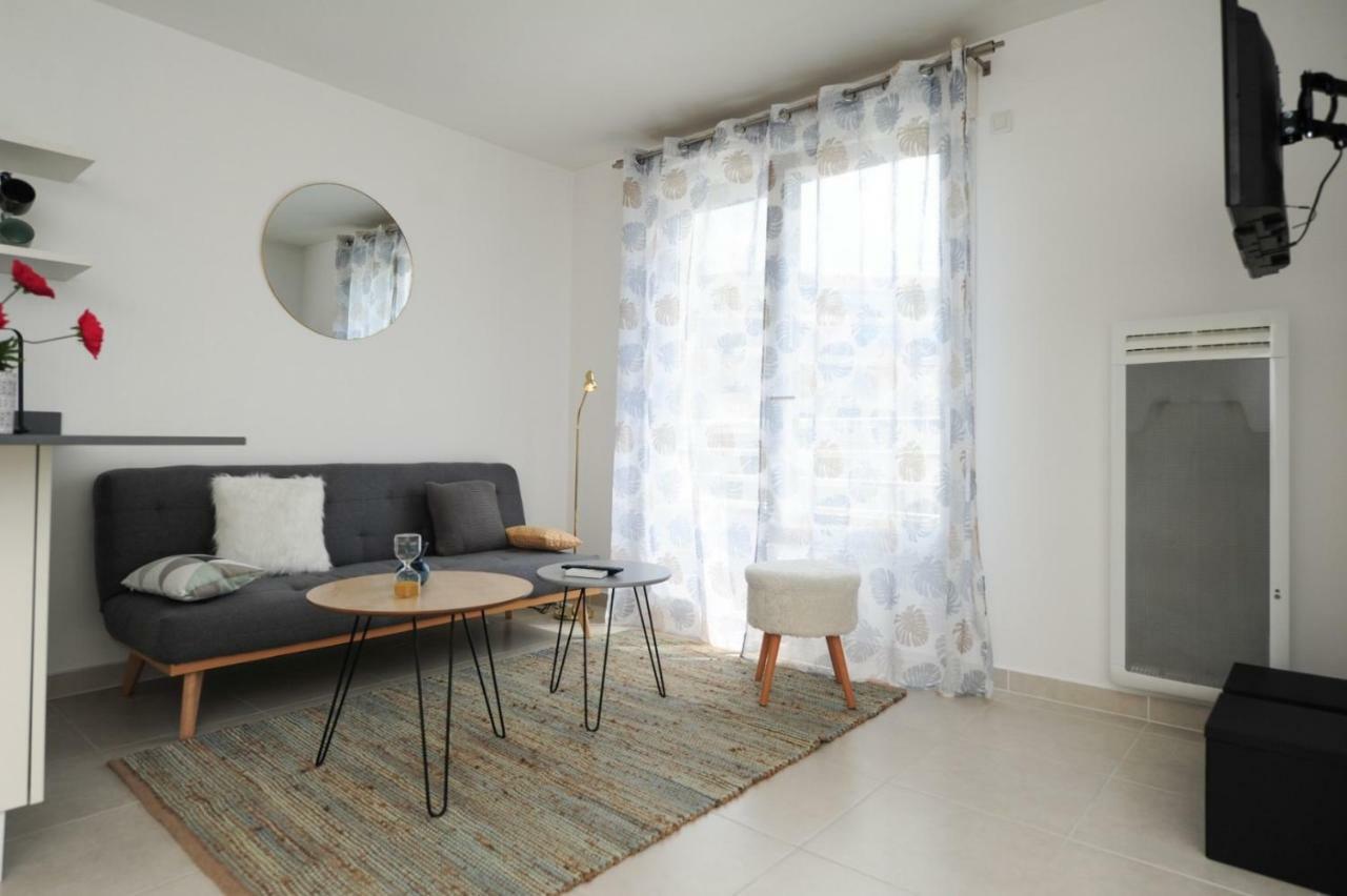 Mini Suite Othello - Five Stars Holiday House Νίκαια Εξωτερικό φωτογραφία